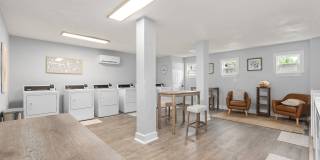 Barrington Park Gallery 18