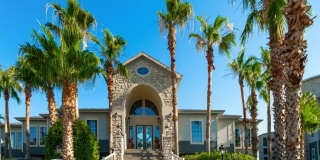 The Club of the Isle Apartments Gallery 9
