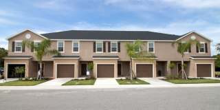 3/2 Townhouse Near University Parkway Gallery 1