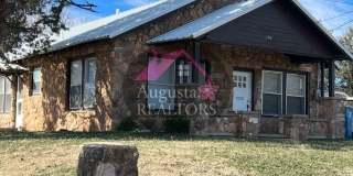 Cute 3 Bedroom in Sweetwater! Gallery 1