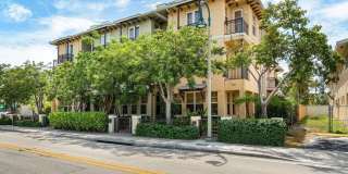 811 S Federal Highway Gallery 1