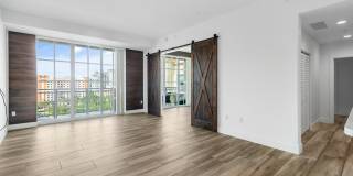 410 EVERNIA STREET APT 807 - 1 Gallery 30