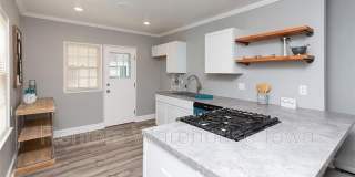 4124 3rd St Gallery 8