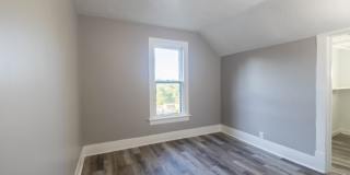 A Spacious and Inviting 3BD/1.5BA Single Family Home Gallery 17