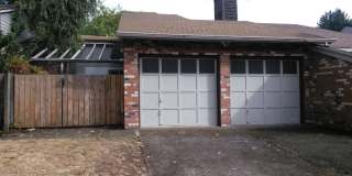 (882) Grant Circle Home - 2 Bedroom / 2 Bathroom (882) Grant Circle Home - 2 Bedroom / 2 Bathroom Gallery 1