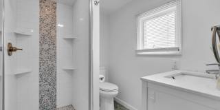 208 Mallard Lane Gallery 30