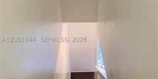 5453 NW 169th Ter Gallery 10