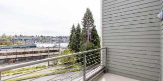 Pacific Pointe Apartments Gallery 30
