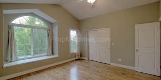 Excellent Beaverton Three Bedroom Townhome in Murray Grove! Gallery 10