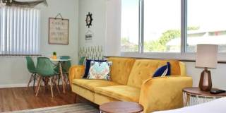 316 Walnut St Gallery 1