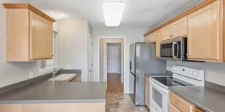 Centrally Located Home in Richmond Hill Gallery 13