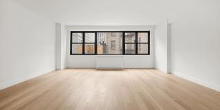 115 E 9th St Gallery 1