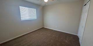 3 bedroom 2 bathroom single family home Gallery 8