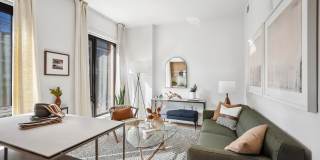 Reva Gallery 17