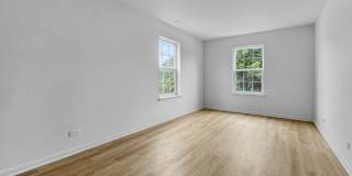 1089 Ellsworth Drive Gallery 7