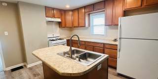 Charming Updated Home with Spacious Backyard in a Prime Louisville Location Gallery 9