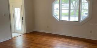 1914 W AILEEN STREET Gallery 4