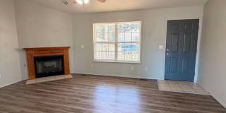 Nice 3 Bedroom 2 Bathroom Single Family Home in Joplin MO with Back Patio and two car garage!!! Gallery 4