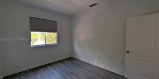 2151 NE 37th Ter Gallery 55