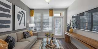 Populus Westside Apartments Gallery 17