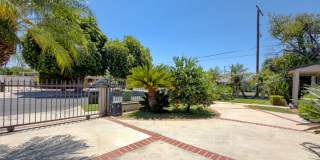 Resort Style 3Bed/3Bath in Northridge! Gallery 6