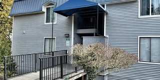 924 Shorewood Drive - B-16B-16 Gallery 1
