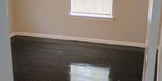 1046 W Star Gallery 8