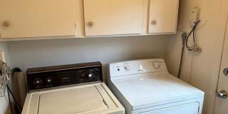 Olde Crofton Charm! Two Bedroom Townhome Gallery 10