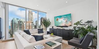 363 E Wacker Drive Gallery 5