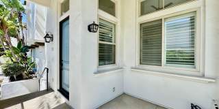Beautifully Remodel Townhouse with AC & Two Car Garage! Beautifully Remodel Townhouse with AC & Two Car Garage! Gallery 7