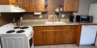 2 Bedroom 1 Bath Duplex Located in Kingsport, TN 2 Bedroom 1 Bath Duplex Located in Kingsport, TN Gallery 10
