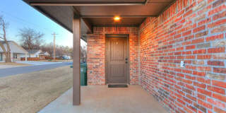 Modern 3BR/2BA Duplex | All Utilities Included | Downtown Edmond Gallery 39