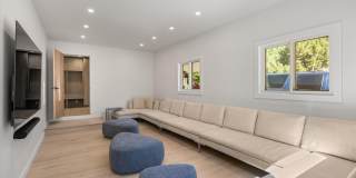 1220 Alta Vista Drive Gallery 21