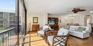 3000 Gulf Shore Blvd N unit: 207 Gallery 4