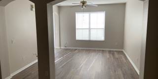 BEAUTIFUL 3/2.5 Townhome In Avalon Park! Gallery 8