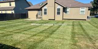 Ranch in Lee's Summit For Lease - Crisp, Clean and New! Gallery 21