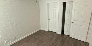 2308 N 28TH Place Gallery 5