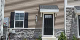102 SPRING Place Gallery 1