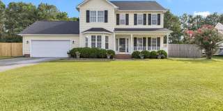 Spacious 4BR/2.5 Bath in the Jacksonville Commons Area Gallery 1
