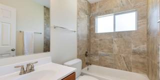 5002 E MITCHELL Drive Gallery 26