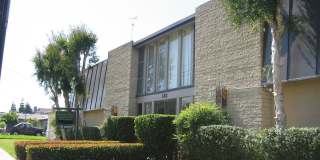 Bronze Door Apartments Gallery 1