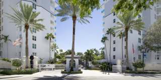 550 SE Mizner Boulevard Gallery 45
