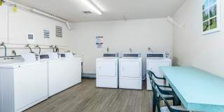 Emerald West Apartments Gallery 8