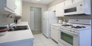 Inwood Village Gallery 15