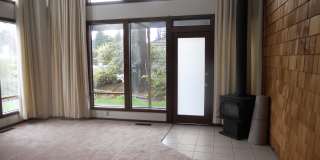 Spacious 2 bedroom 1 bath 1192 sq ft. Gallery 3
