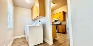 New Rate! Available June 2026! Plus 1/2 off 1 full month of rent! Newly updated, spacious 5 bedroom home Gallery 10