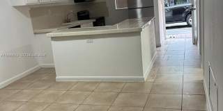 20520 NW 15th Ave Gallery 1