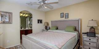 14951 W WILSHIRE Drive Gallery 23