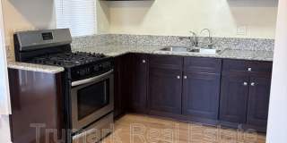 1204 E Lexington Dr 1204 E Lexington Dr Gallery 1