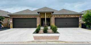 Townhome for rent Gallery 1